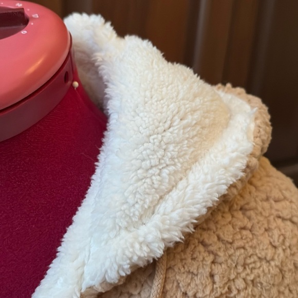 C&C California Sherpa jacket coat / faux fur lining tan / white lining Size M - Picture 14 of 14